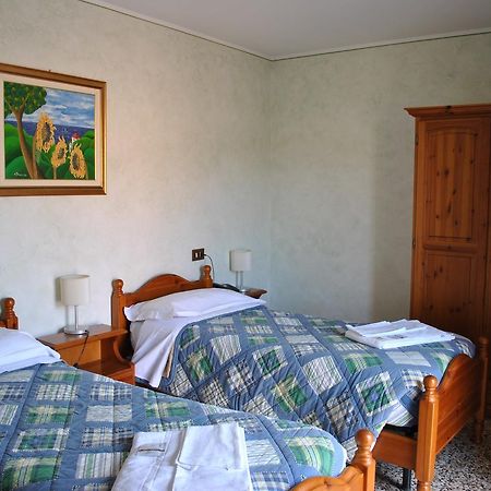 La Lanterna Di Guiglia Hotel Екстериор снимка