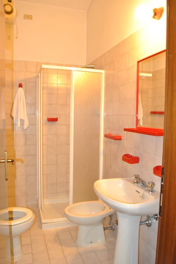 La Lanterna Di Guiglia Hotel Екстериор снимка